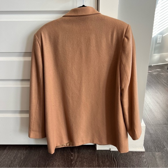 Sag Harbor 100% Pure Wool Women's Tan Blazer - Picture 5 of 5